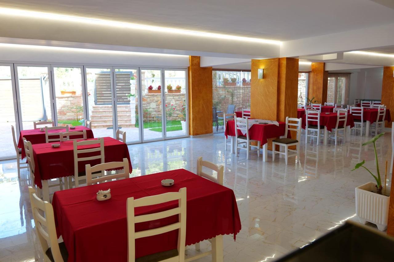 Elite Hotel ซารานเดอ ภายนอก รูปภาพ